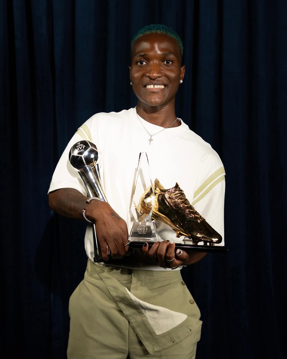 Temwa Chawinga continues to break barriers, she becomes the first #Malawian nominated for The Best FIFA Women’s Player award, after making NWSL history with back-to-back MVP titles in USA #womenfootball #inspirationalwomen
