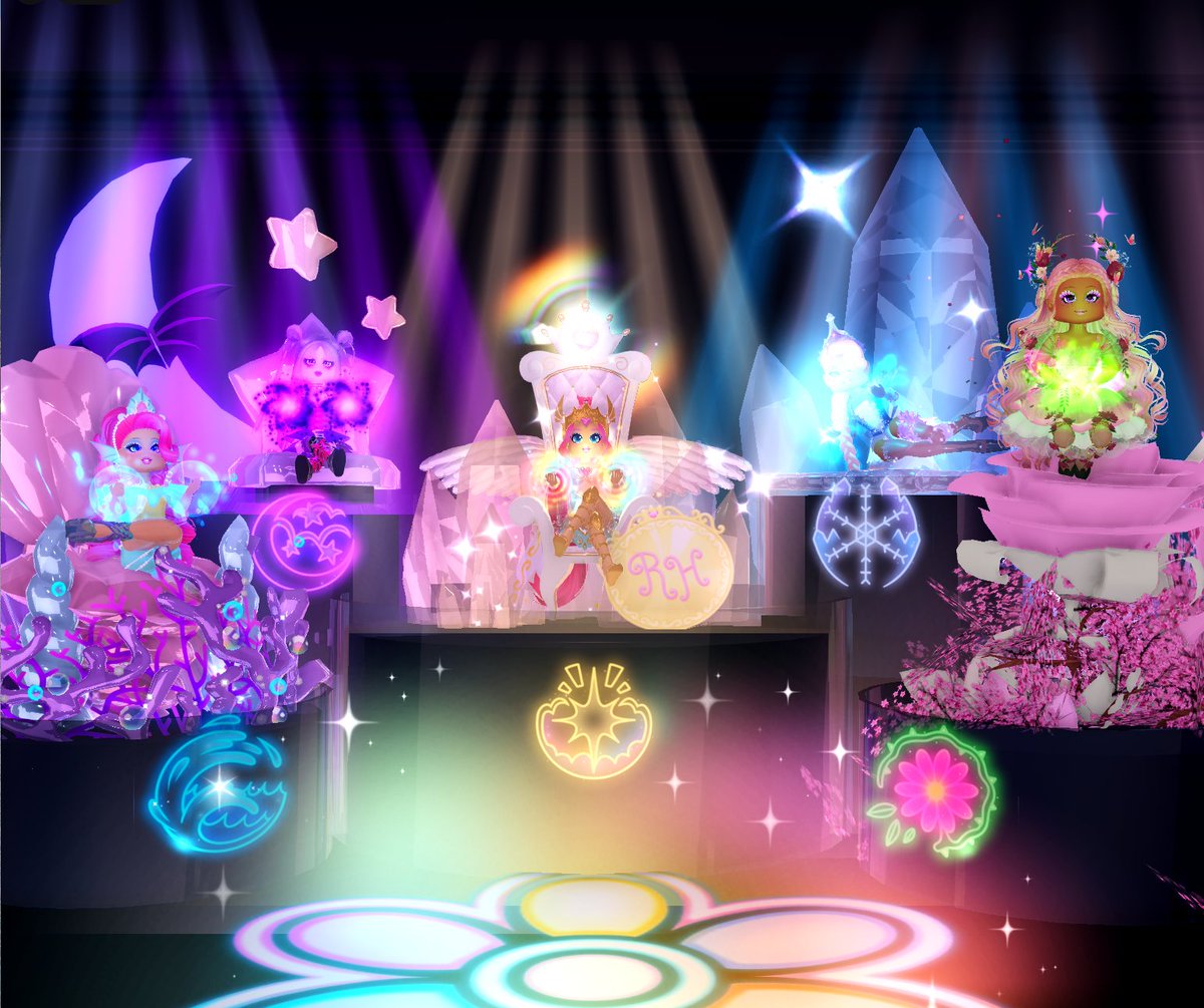 Embvar's tweet image. 5 best friends of a lifetime 🩷
@RoyaleHighValks