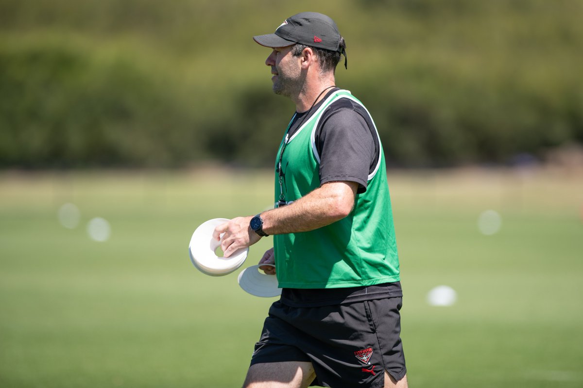 The Caddy Shack (@charliedons) on Twitter photo 