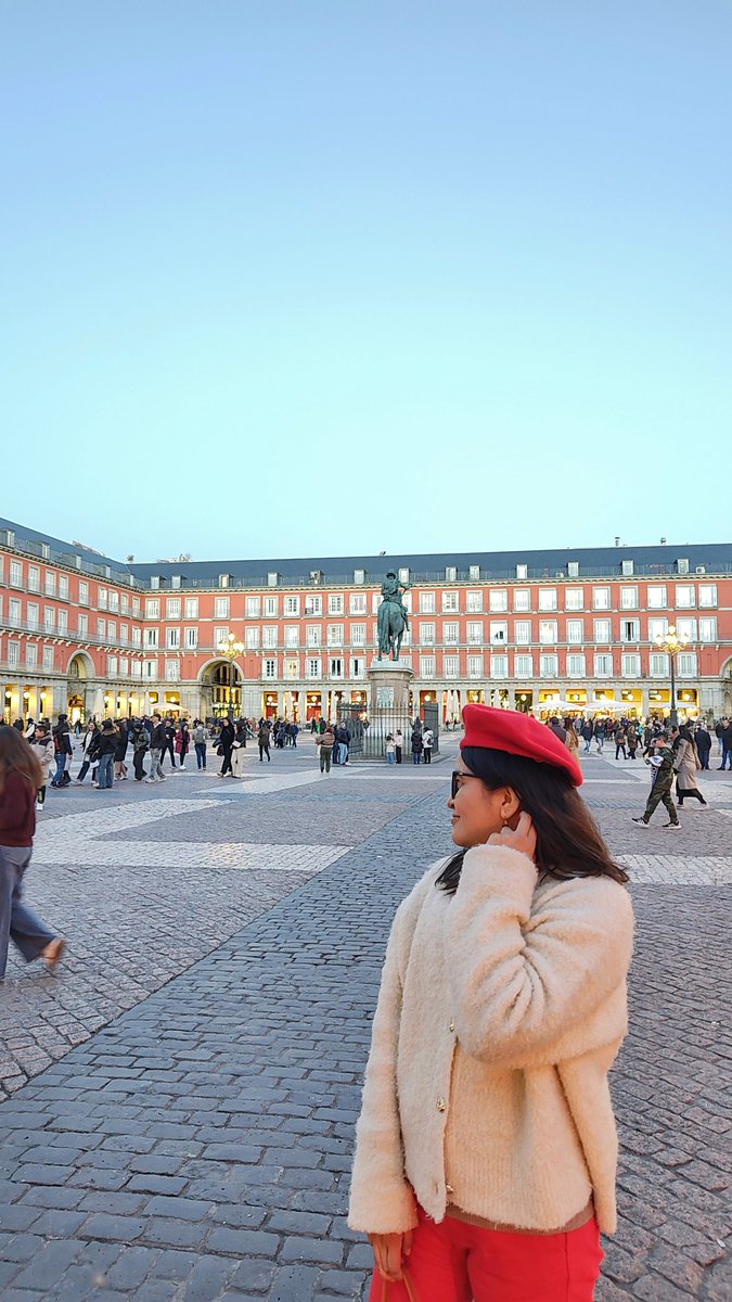 Perfectitud's tweet photo. 📍 Madrid #Vibes | 2025
.
.
.
#photography
#Madrid
#Spain
#eurotrip 
#TBT https://t.co/JtivzMF3Uk