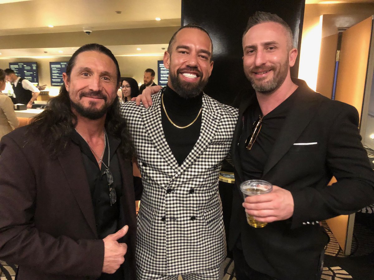 TOMMY GUNN Registered Trademark. tweet media