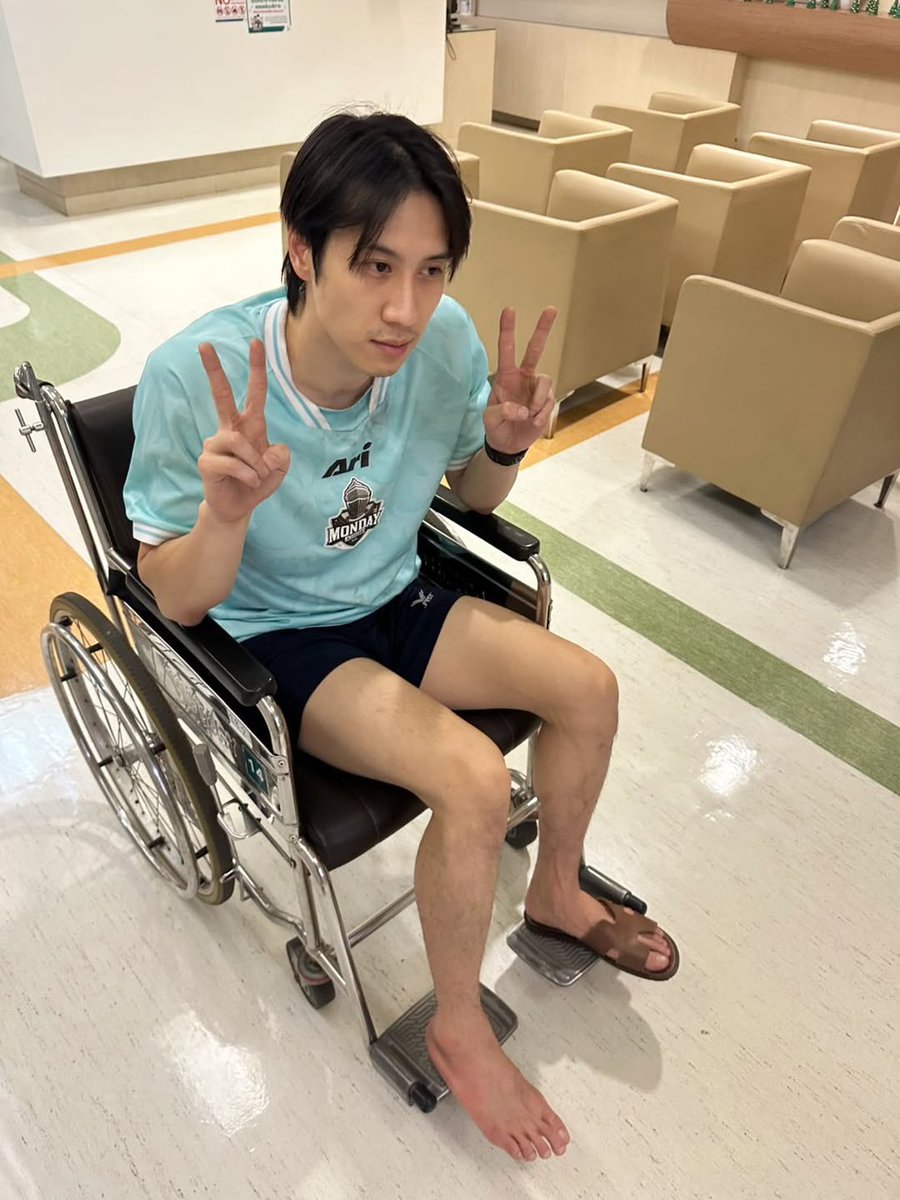 AaewU's tweet image. ไม่อยากให้เธอเป็นอะไรเลย นอกจากเป็นคนของเรา ขอให้หายไวๆนะคับ
18/12/2025
IG update : brightrpp
@brightrpp_ 
#brightrpp
#BrightRapheephong
#ไบร์ทรพีพงศ์
Bright Rapheephong