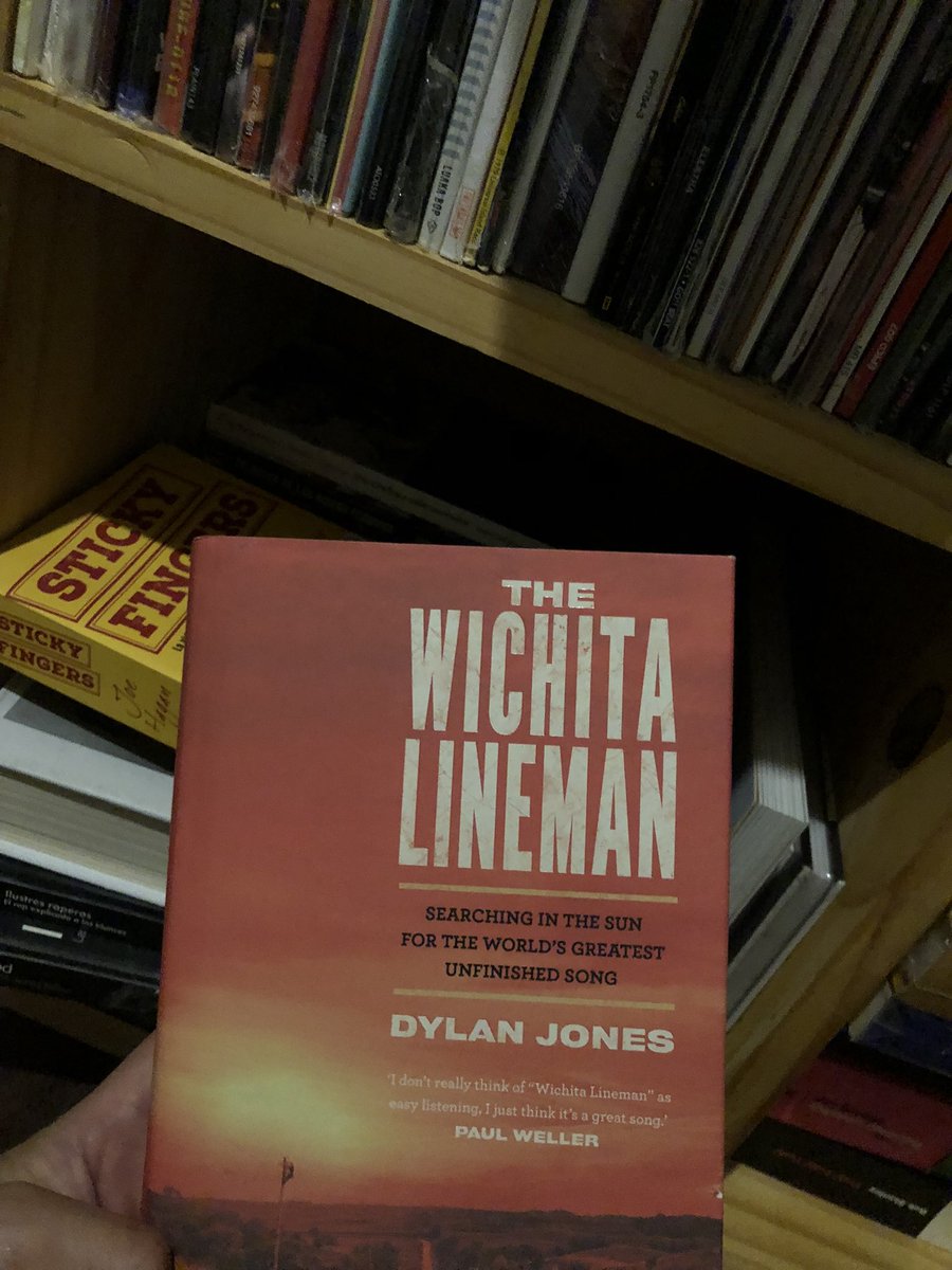oscaarrghs's tweet photo. #ConvoyEnChilango Yo le sugiero un ensayo de Dylan Jones sobre una de las canciones existenciales más hermosas que hay.  Gran lectura para estos días tan intensos. O a Paul Valéry dejar un rato las redes sociales leer estos @olallo_rubio https://t.co/yya6XXPREY