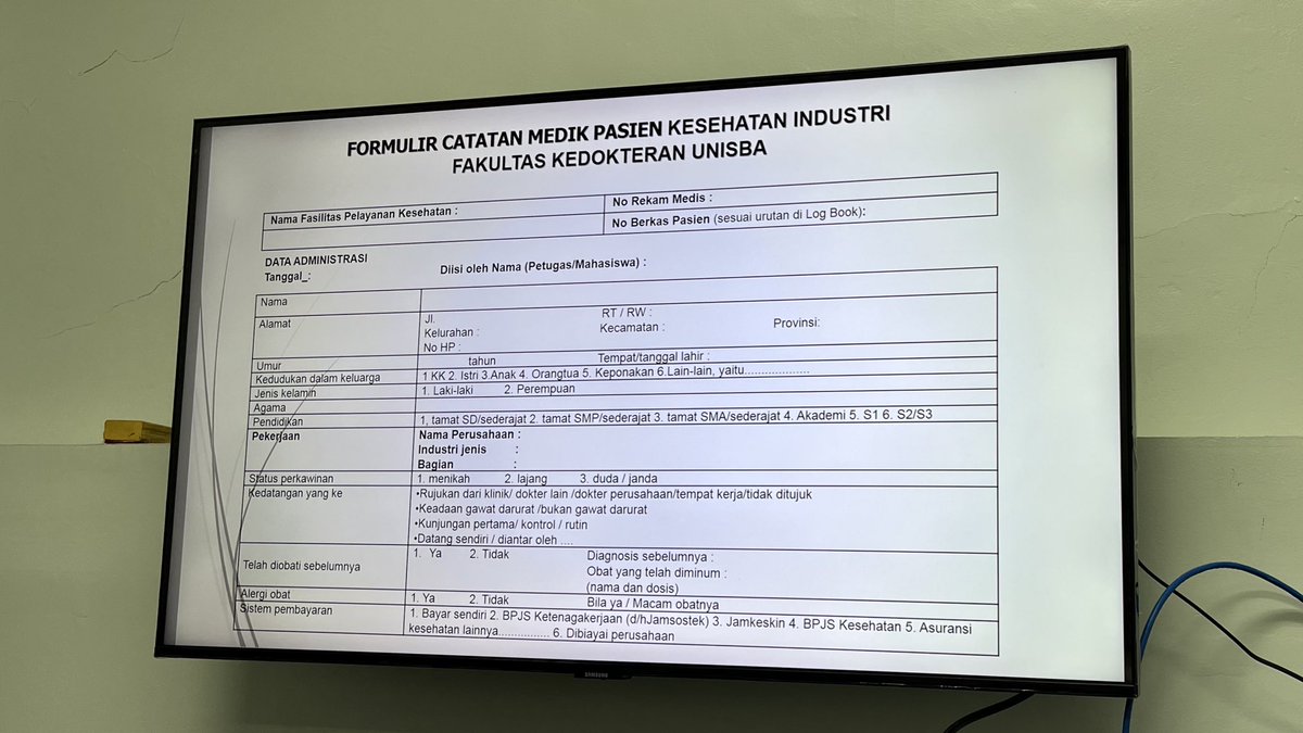 studywithblew's tweet image. welcoming stase kesehatan masyarakat industri 🏭👷🏻⛑️
