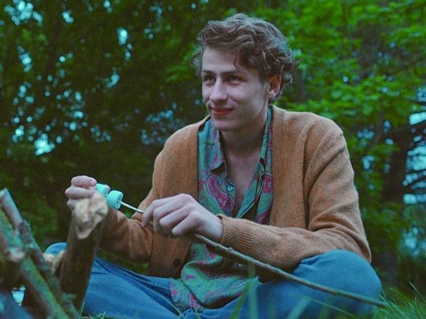 _comewhatmay's tweet image. quella cacata allucinante va avanti da quattro anni e questo gioiellino invece no, prisma sei stata luce non ti dimenticherò mai