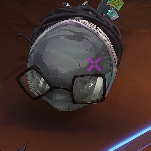 gghealdiff's tweet image. omg he is loafing like a kitty cat