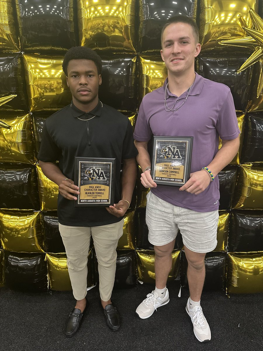 NA Football tweet media