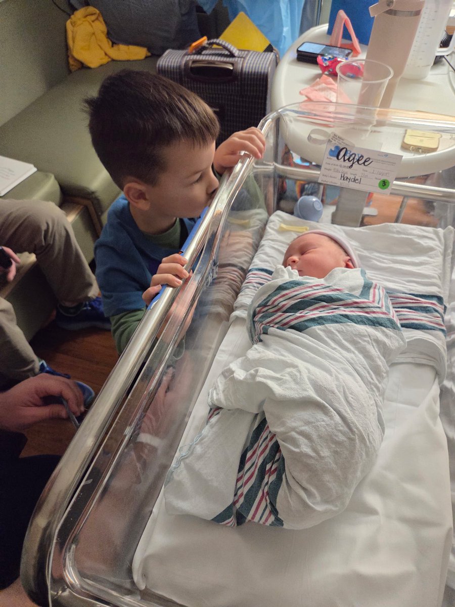 SuBeth92's tweet photo. Our sweet new addition to the Agee fam!💙💙 https://t.co/v0iQgGAK9j