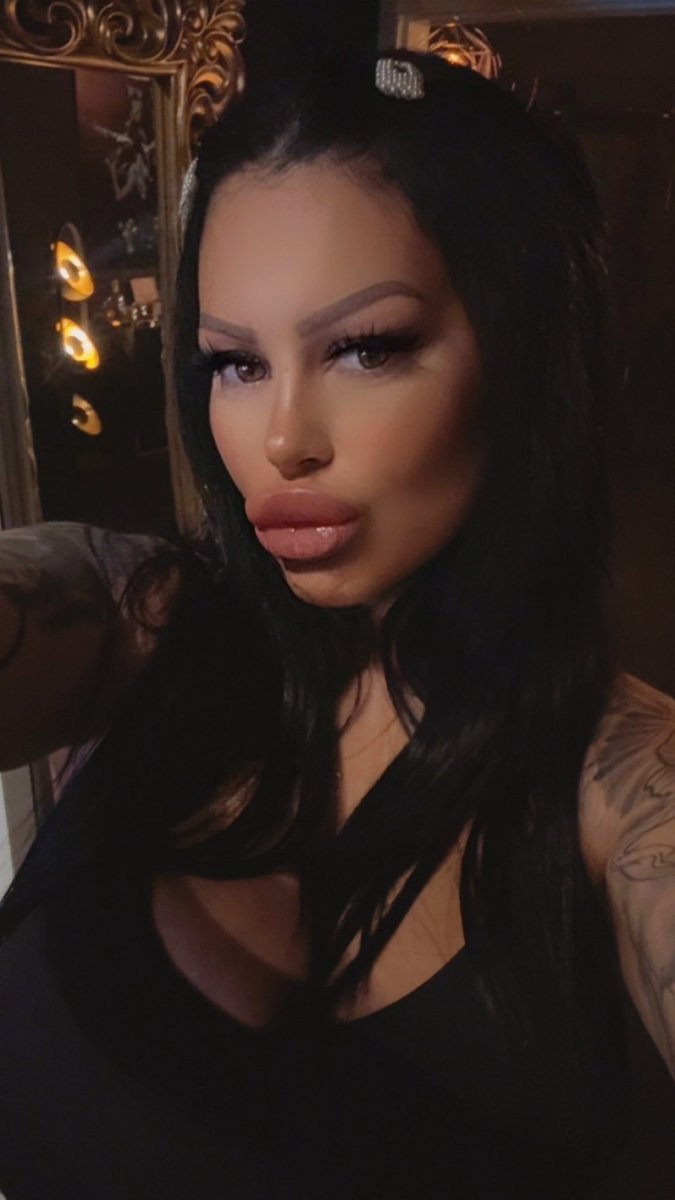 ladyanabellK's tweet photo. I m your Dominarix
#germany https://t.co/EPDivcL6bb