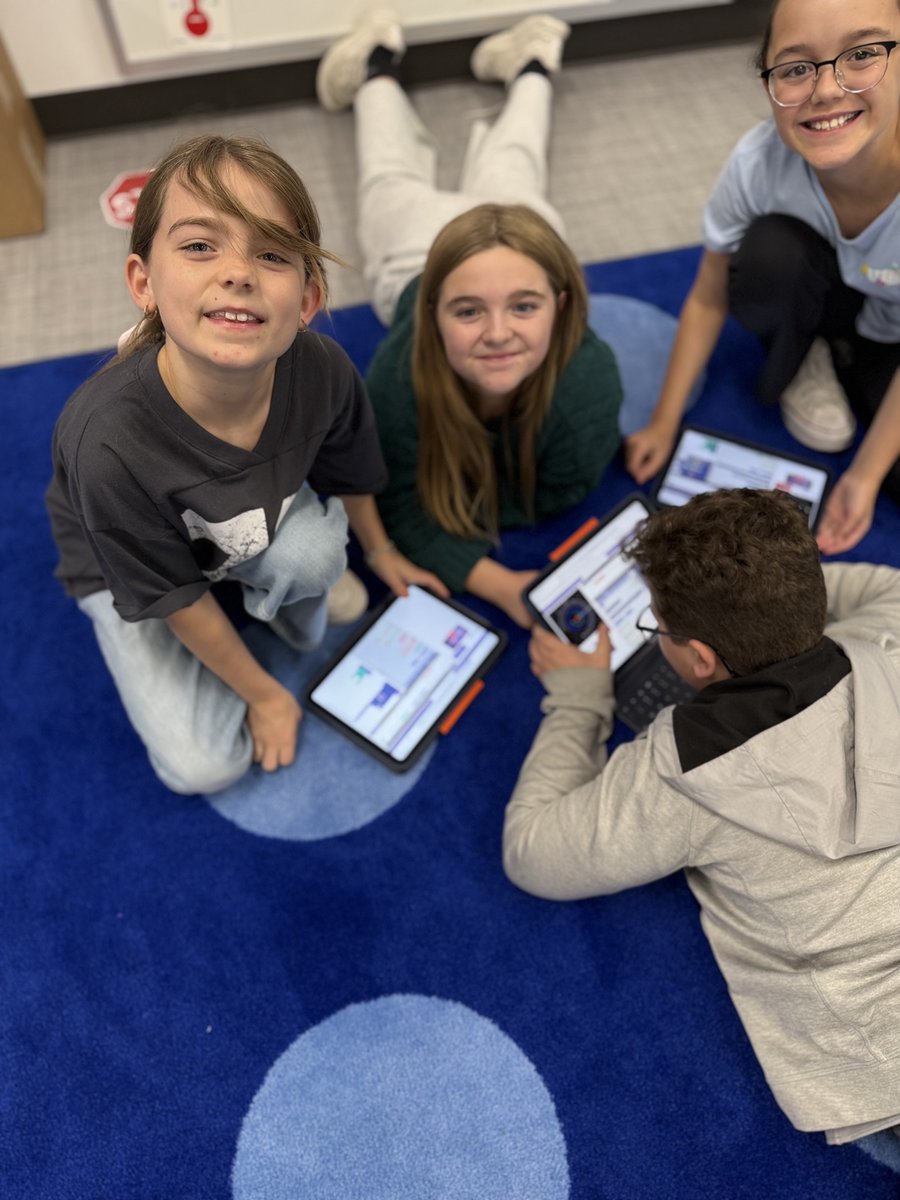 PHEmisd's tweet photo. Thank you NASA! This week in STEM class, we enjoyed coding solar systems and adding musical notes to our orbiting planets on your free coding platform. STEM is more fun when we partner with great organizations like NASA! https://t.co/OmkVDJGIq3