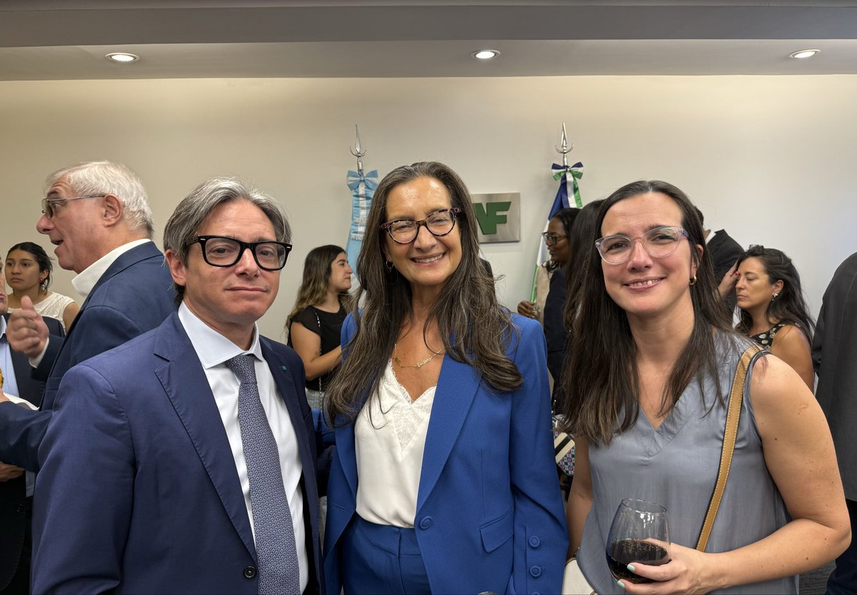 Andrea Grobocopatel tweet media