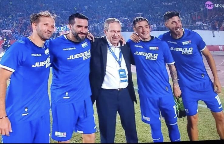 Noche de emociones en el partido despedida de <a href="/Montil10/">Walter Montillo</a> Recordando aquella <a href="/udechile/">Universidad de Chile</a> del 2010