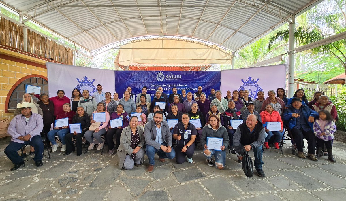 JSII_SMA's tweet image. En #SantaCatarina acreditamos 2️⃣ GAM:

🫀 La vida es bella: 20 pacientes de San José del Chilar, Cruz de Diego y El Aguacate
🫀 Nuevo Amanecer: 18 pacientes de la cabecera municipal

🙏 Gracias al Sr. Filogonio Jiménez Morales y al Ayuntamiento.

#EnfermedadesCardiometabólicas