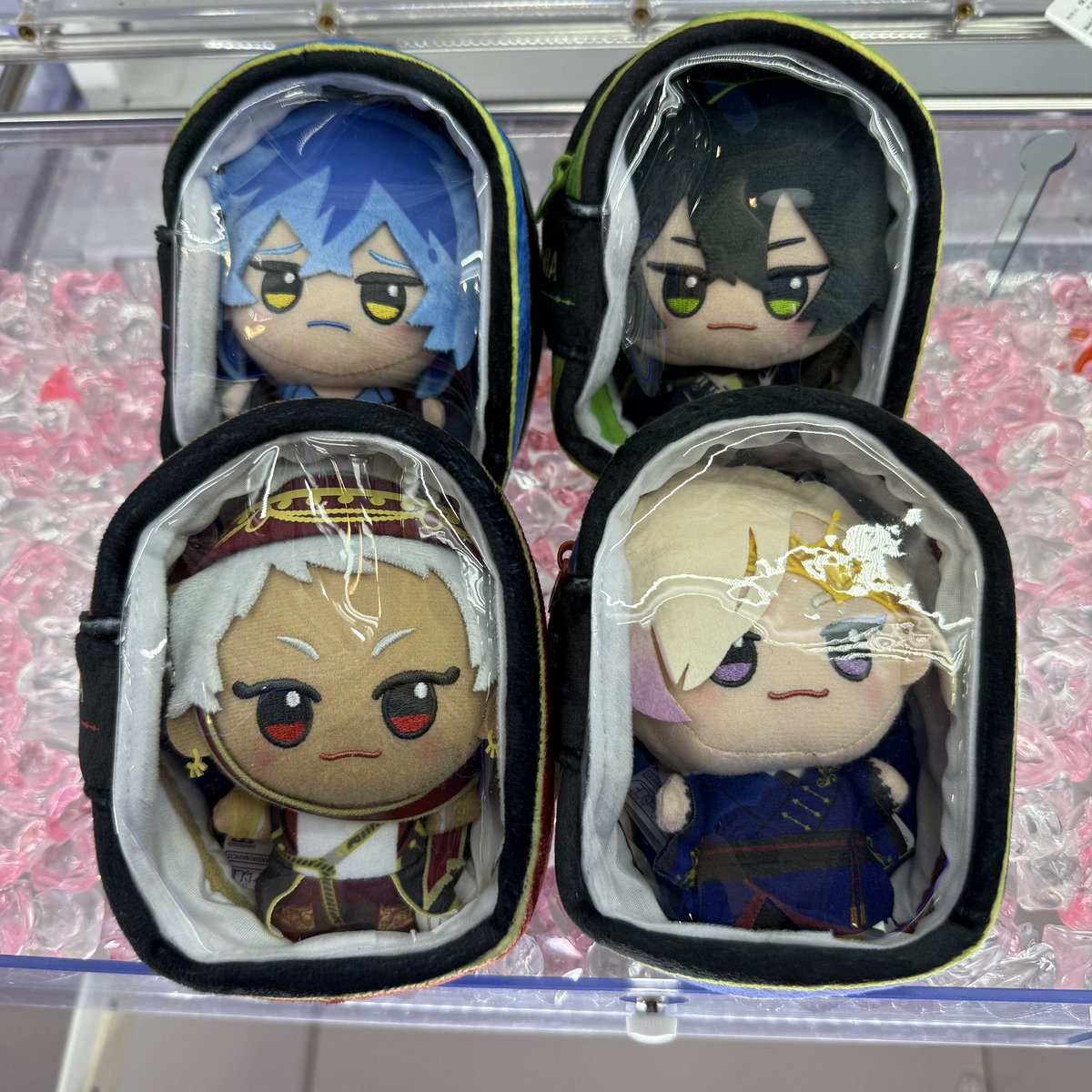 ツイステッドワンダーランド ぬいぐるみポーチ 3種 2025年11月6日（木）より順次登場予定 ディズニーツイステッド