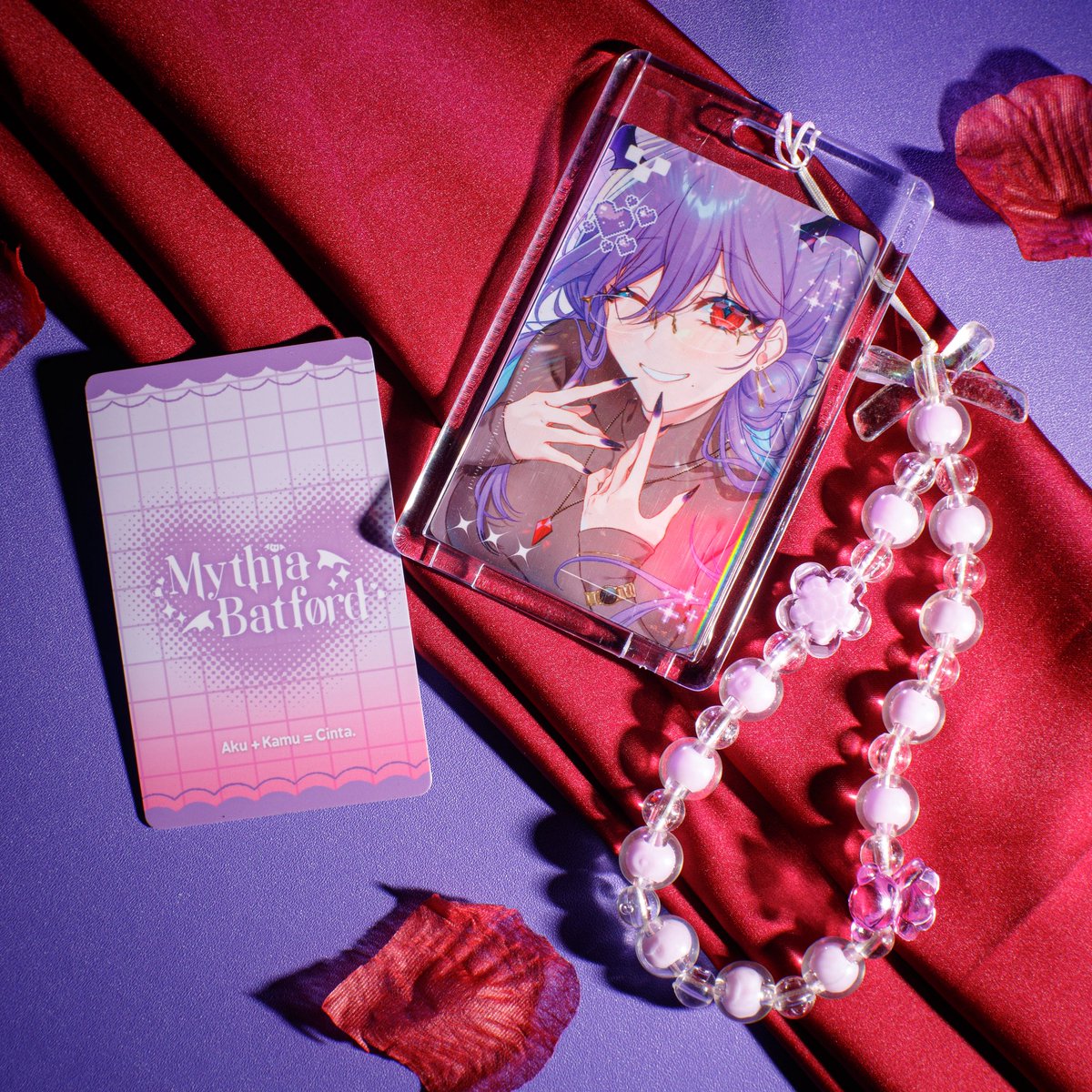 MythiaVTuber's tweet image. SIGNED PHOTOCARD LUDESSS
udah restock lagii yaaa~ grab it fasttttt 💜

Pembelian sudah termasuk top loader jd gaperlu takut baret ✨

🛒 bit.ly/MythiaBatSHOP