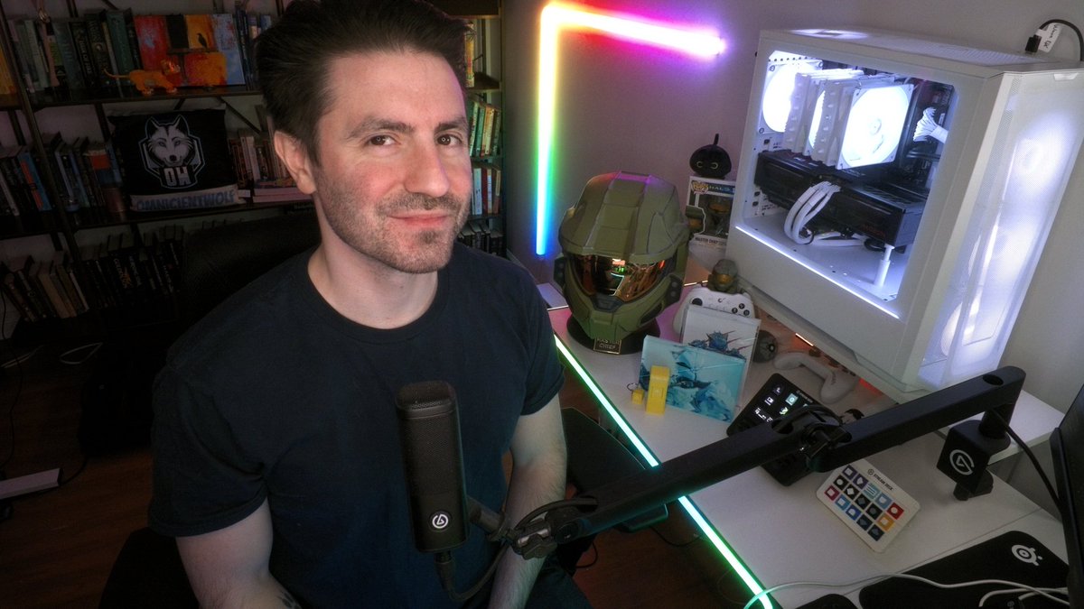 OmnicientWolf's tweet image. We're back at it again! 👇

📺twitch.tv/omnicientwolf

#Splitgate