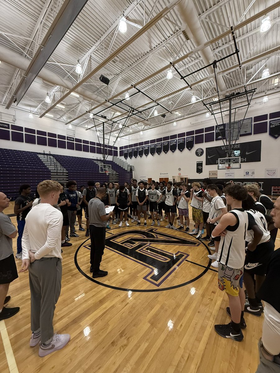 Panther Basketball tweet media