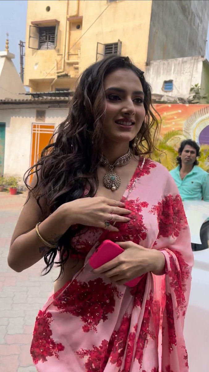 CineBuff2003's tweet image. আজ “দিদি NO 1”-এ ‘প্রজাপতি ২’-এর প্রোমোশনে উপস্থিত পুরো টিম 
#Projapoti2 #Dev #IdhikaPaul #AvijitSen #JotirmoyeeKundu #fblifestyle