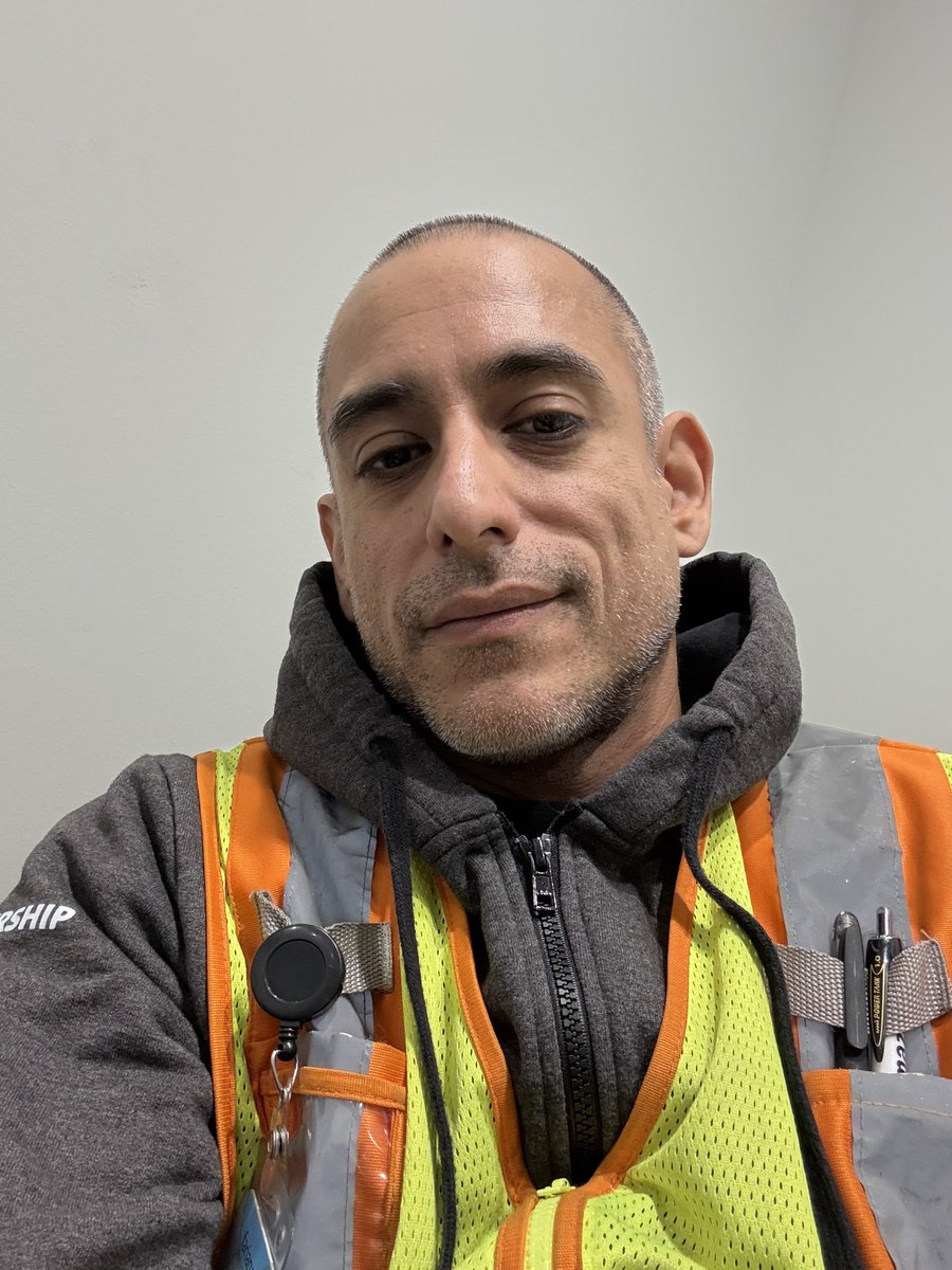 Human5000's tweet image. here is a picture of my face