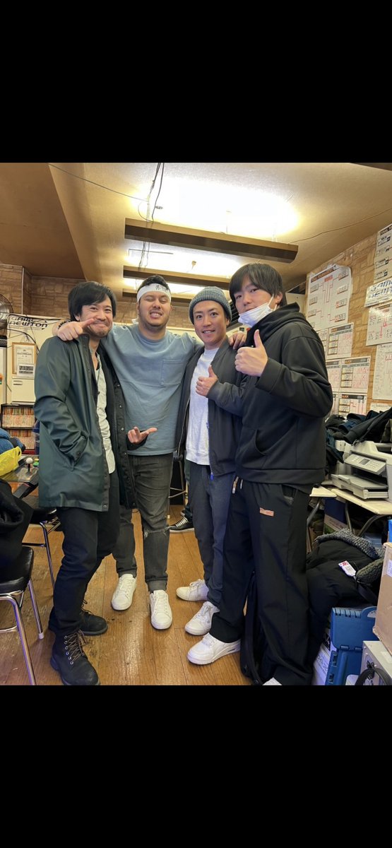 A French 🇫🇷 guy appeared in Japan