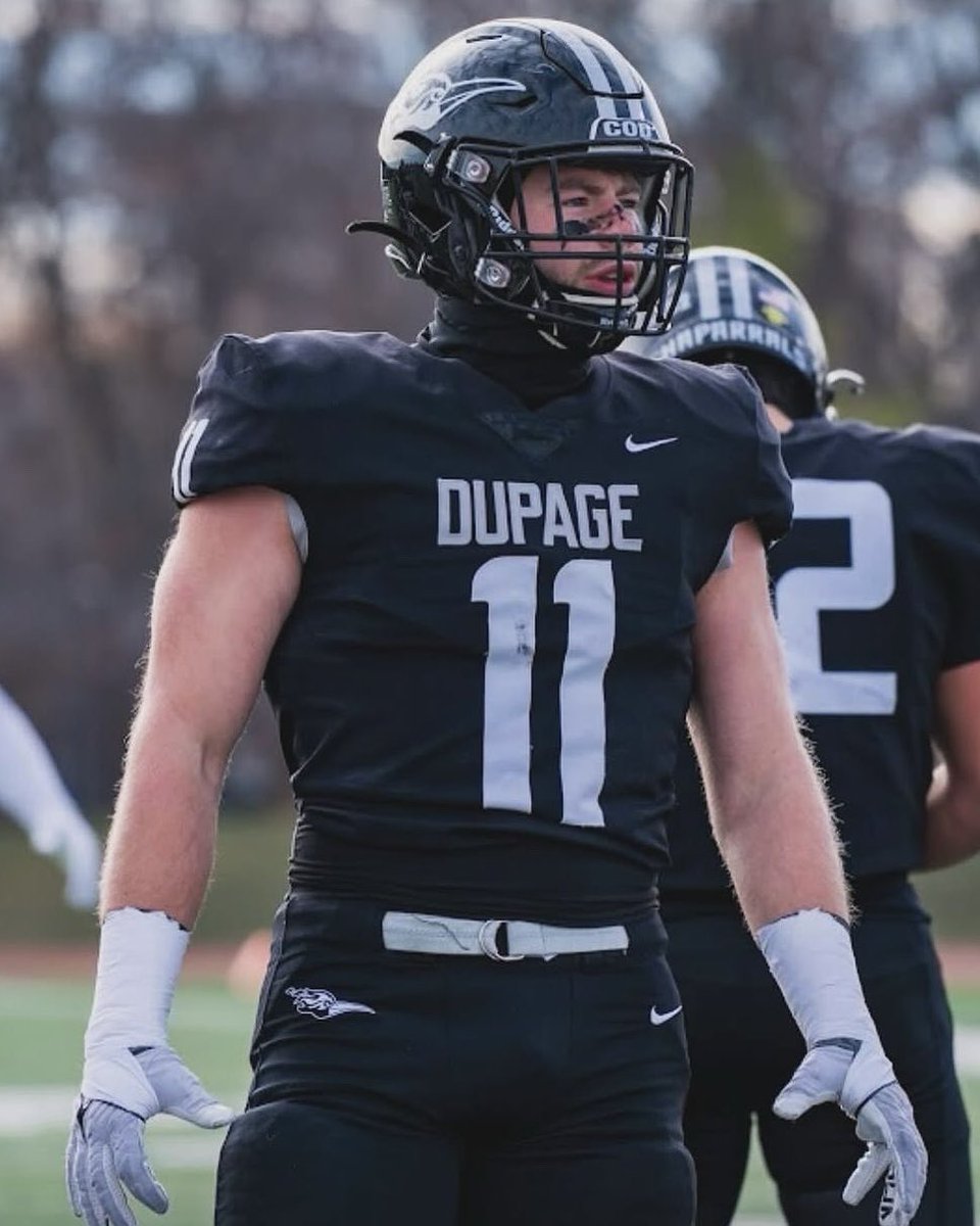 J.R. Niklos tweet media