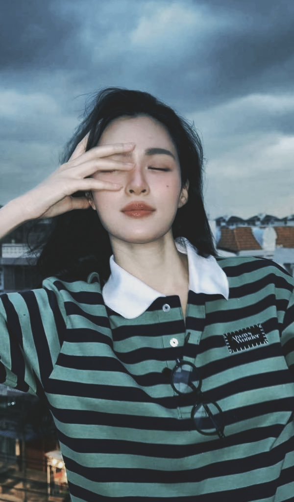 แฮรี่ตอนถอดแว่นตา และอยู่บ้านงู