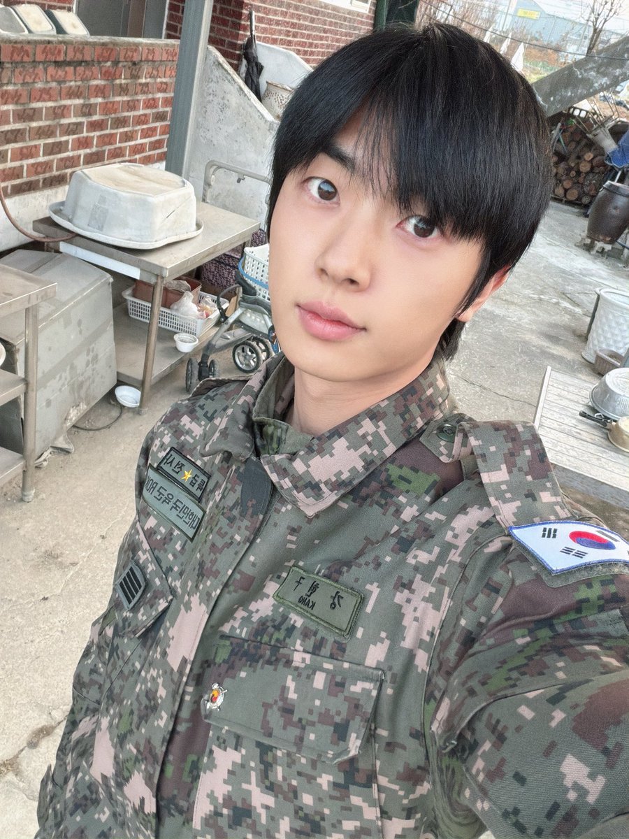 특급★전사                       강현구
대한민국 육군 ROKA        KANG