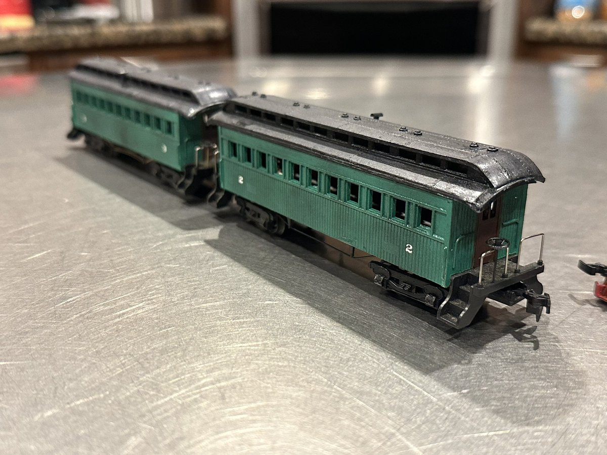 Well here’s my latest model so far! It’s non other than sierra railway 3 herself! of course the model is a bit outdated and beat up but for what it’s worth she looks the part! She’s not 100% complete yet but she’s reignited the flame inside of me for American steam🔥