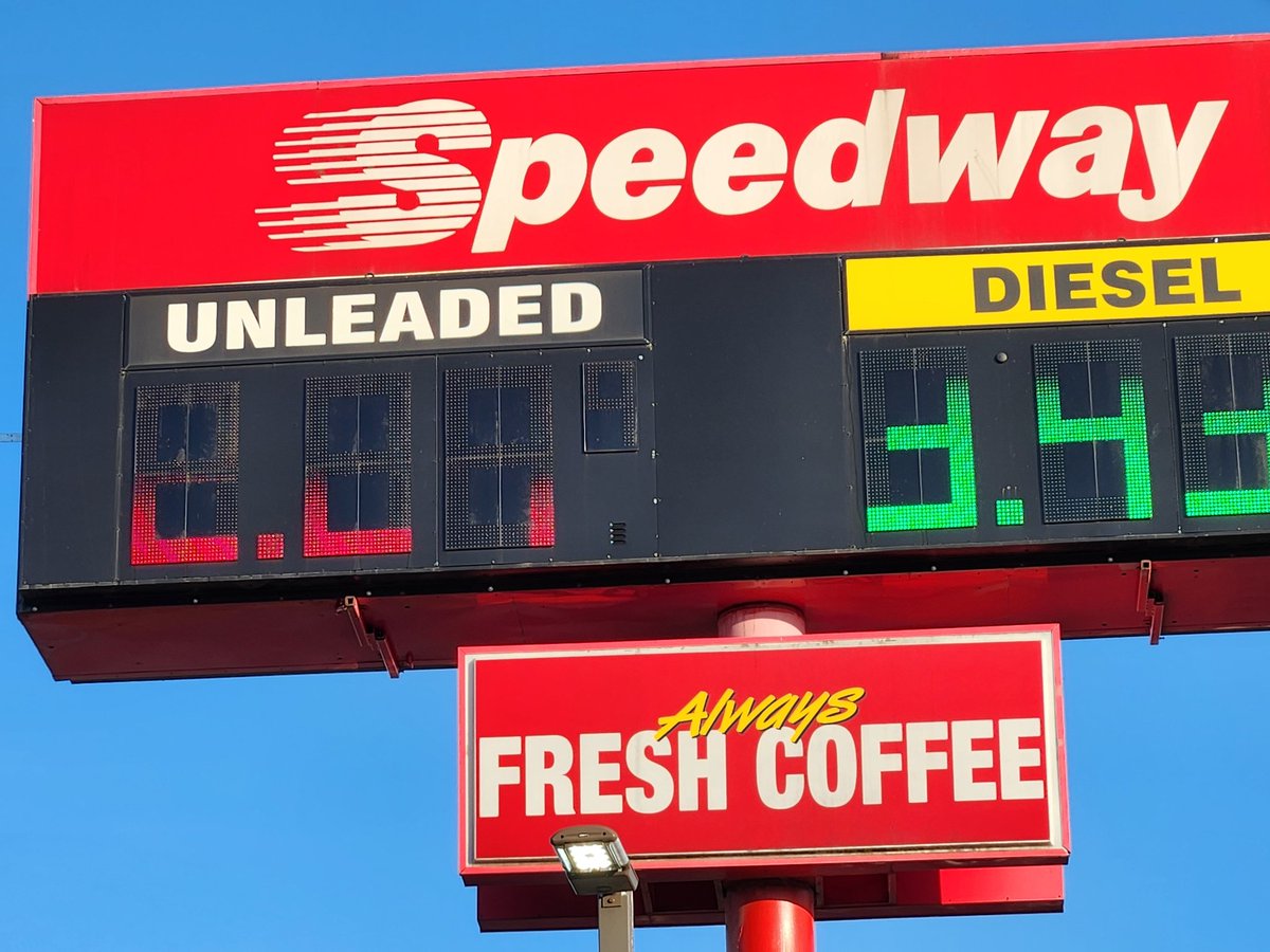 dfeldrid's tweet image. London Kentucky gas prices 227.9 per gallon