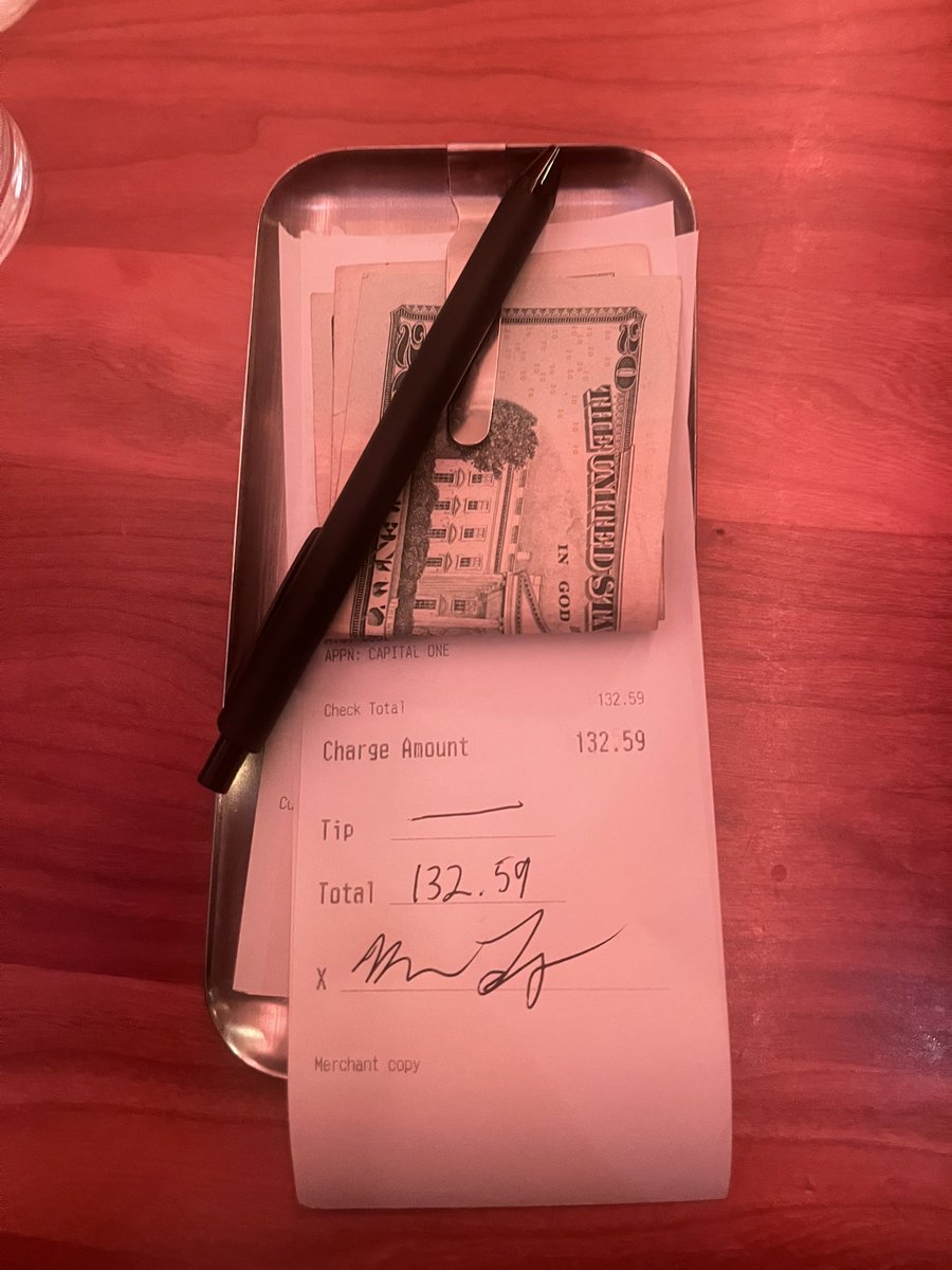 XGoddessC's tweet image. 