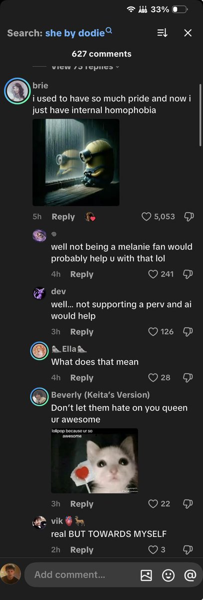 This is so weirdddd she’s talking about her problems and they had to mention Melanie out of nowhere