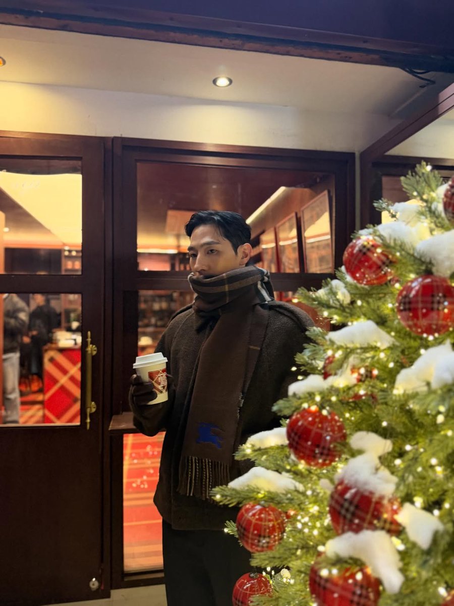 closed. rune tweet media