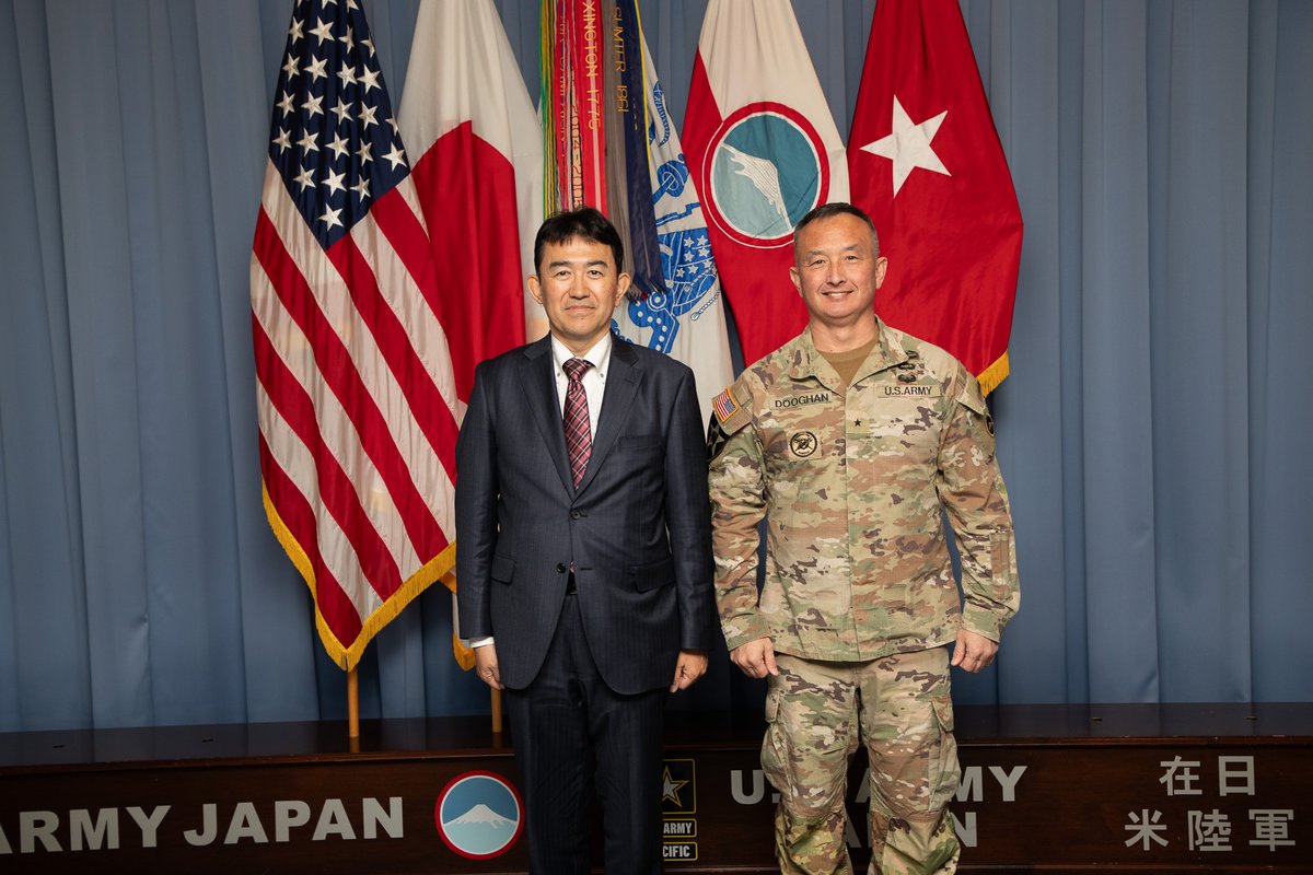 12月15日、在日米陸軍司令官、ジェームス・K・ドゥーガン准将は、8月