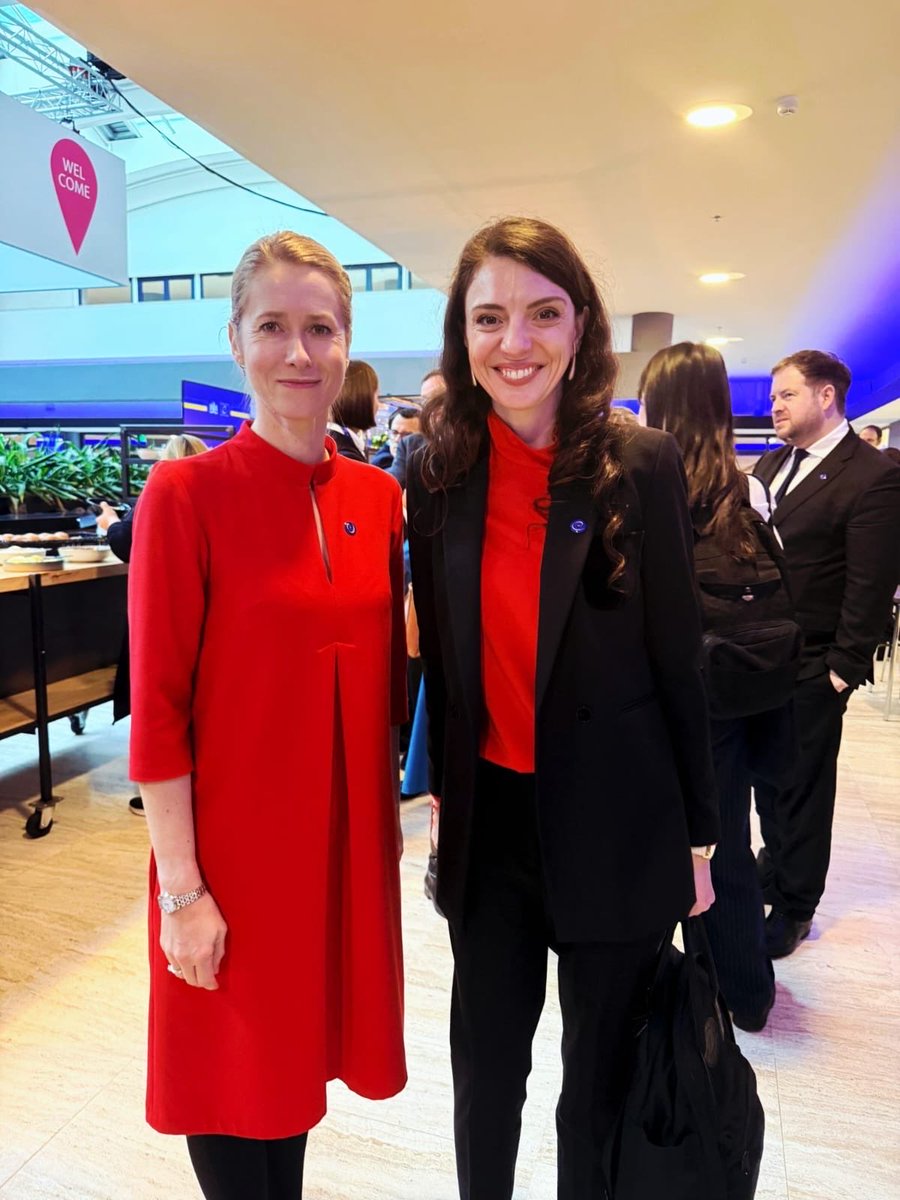 Clara Volintiru tweet media