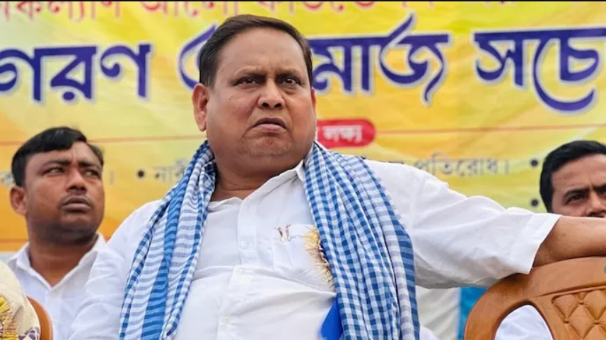 LiveBhojpuri's tweet photo. बंगाल में बाबरी मस्जिद निर्माण के लिए जुटे 5 करोड़ रुपये, हुमायूं कबीर बोले – ’65 फुट ऊंची होगी मस्जिद’
https://t.co/T38Mt3QaPu
#WestBengal
#BabriMasjid
#MosqueConstruction
#HumayunKabir
#ReligiousNews
#DonationDrive https://t.co/RZ04A33TXJ