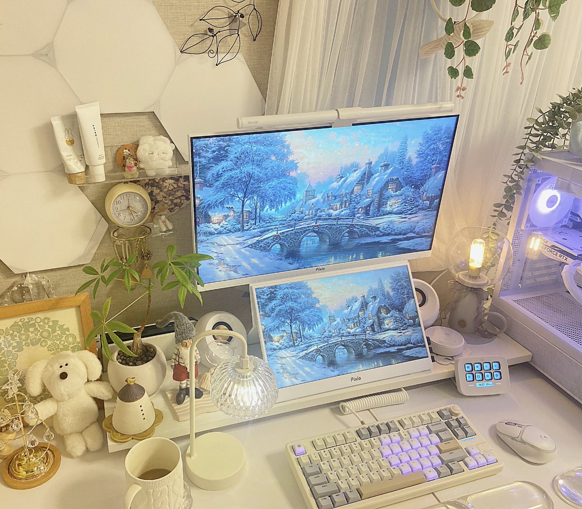 onakasuita_na1's tweet image. 新しいアイテム✨

#desksetup