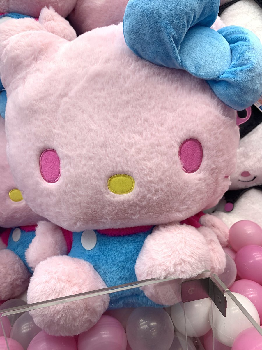 🩷新景品情報🩵】 『ハローキティ ぴんくとみずいろドールGJ』 が