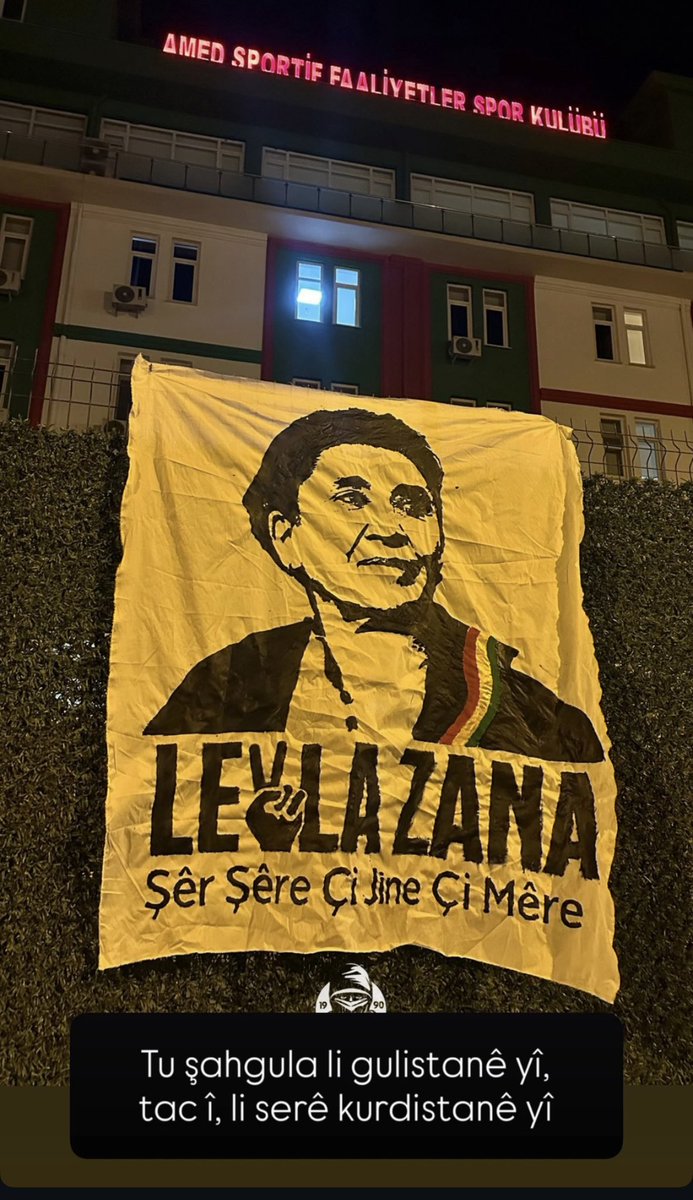 serhadii47's tweet photo. Leyla Zana Kürdün onurudur… o edilen küfürlerin hepsi o küfrü eden Bursa sporluların ailesi için iade ediyoruz. 
@BursasporSk https://t.co/ln4Ehnja9Z