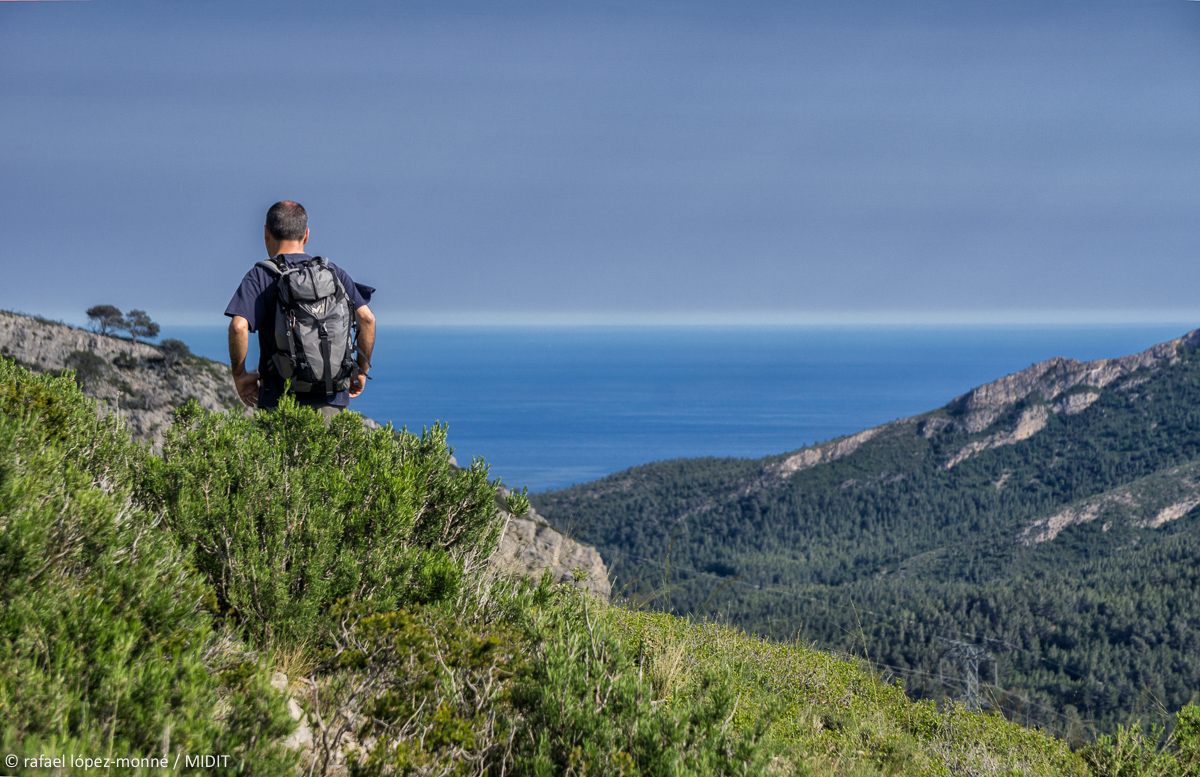 TerresdeMestral's tweet photo. Benvinguts al cor verd de les #TerresDeMestral, #CamíDeMestral 💚una gran ruta de #senderisme, un gran regal pels sentits😍

Foto: @lopezmonne
#RutaCircular a les #TerresDeMestral
#4etapes
#panoràmiques imponents
#OutdoorPark de #mar i #muntanya💙😍💚
#natura
#esport https://t.co/AAKcZ83wNt