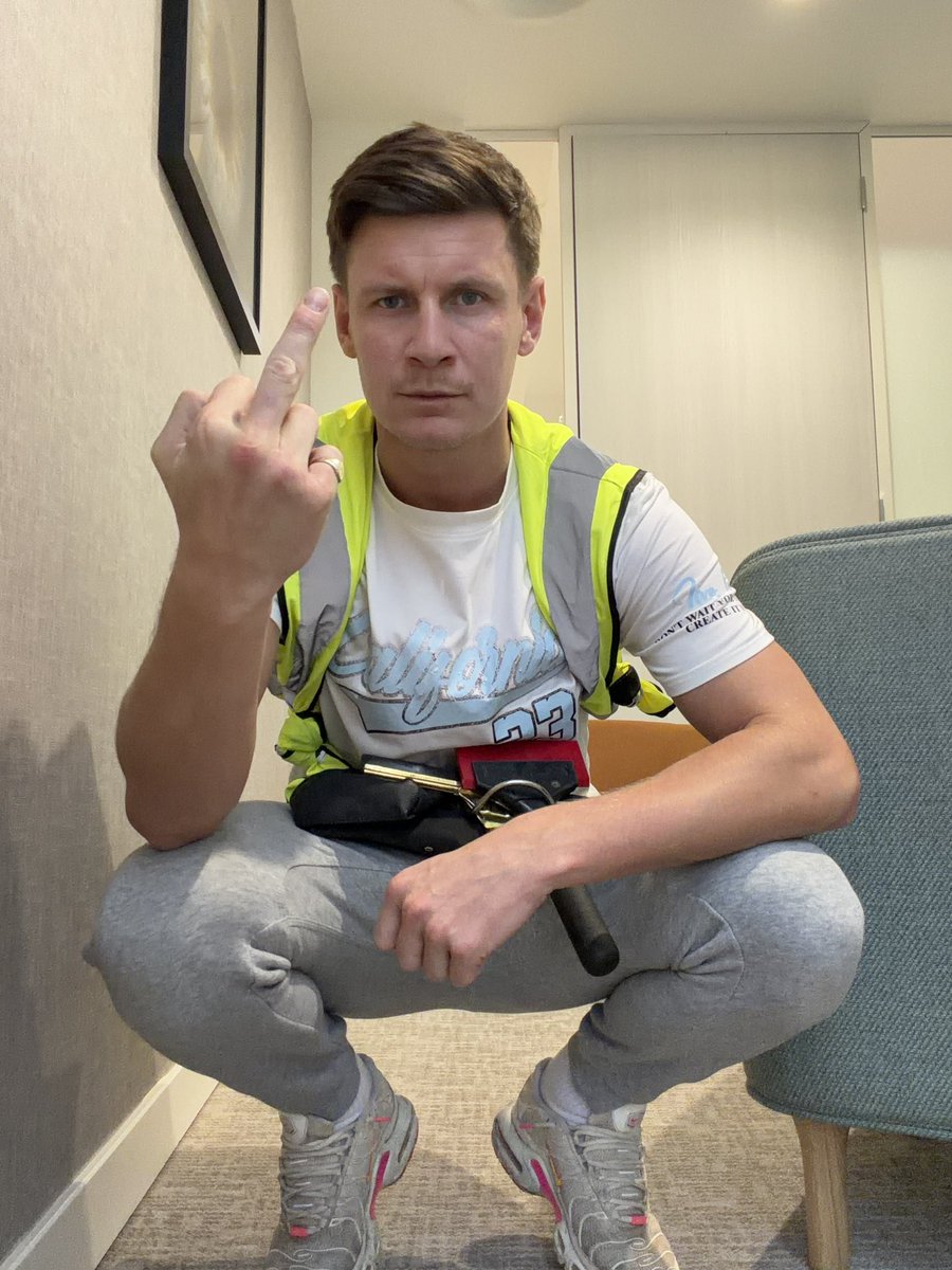 Jackwoods2020's tweet image. Busy week this week finishing up work for Christmas , 2 days left 😈