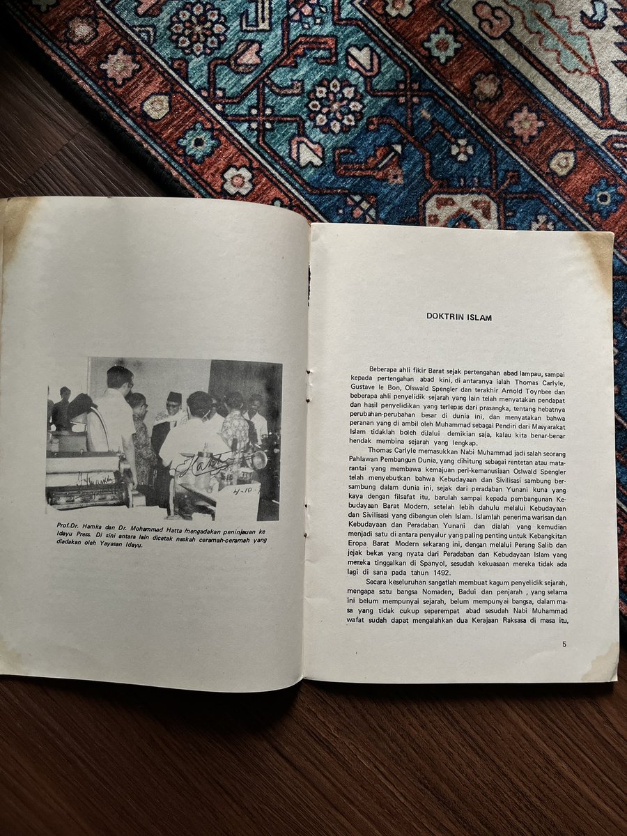 DOKTRIN ISLAM YANG MENIMBULKAN KEMERDEKAAN DAN KEBERANIAN

Oleh: Prof. Dr. Hamka

Tahun 1980
31 Halaman

Harga 125.000
Minat? 

Info &amp; Order, Silahkan
✓DM or Klik link WA wa.link/77v7j8