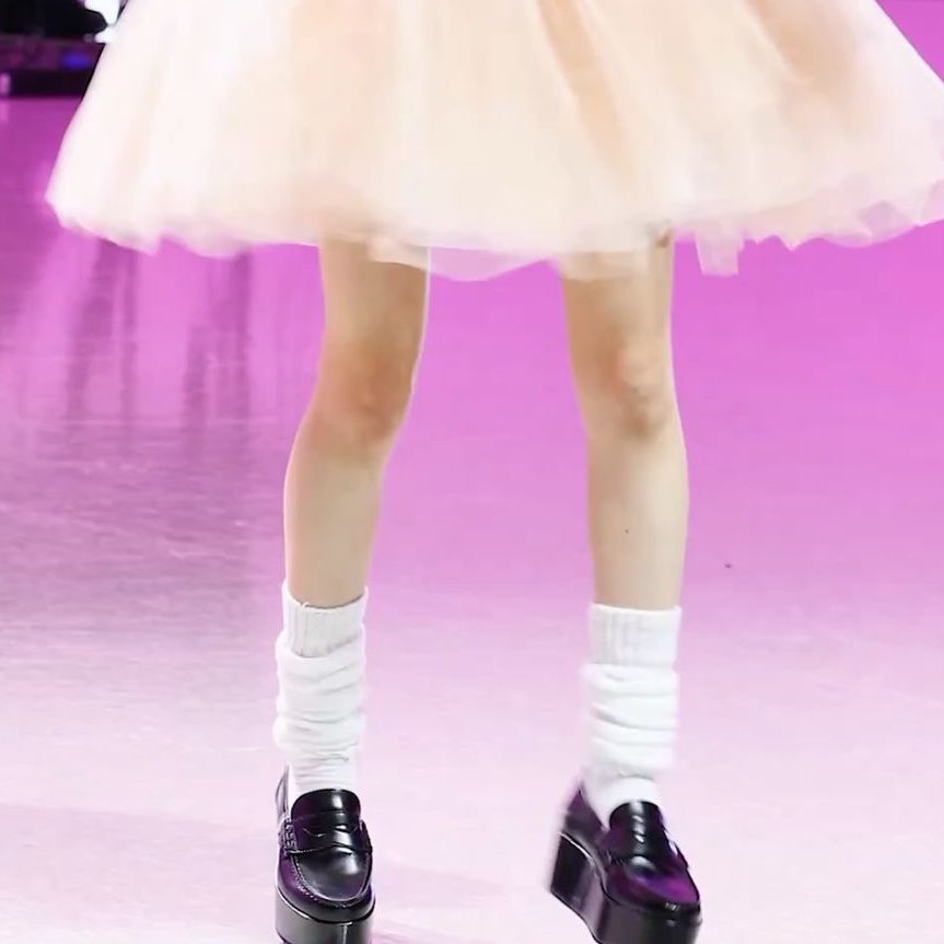 linobites's tweet image. oh wow