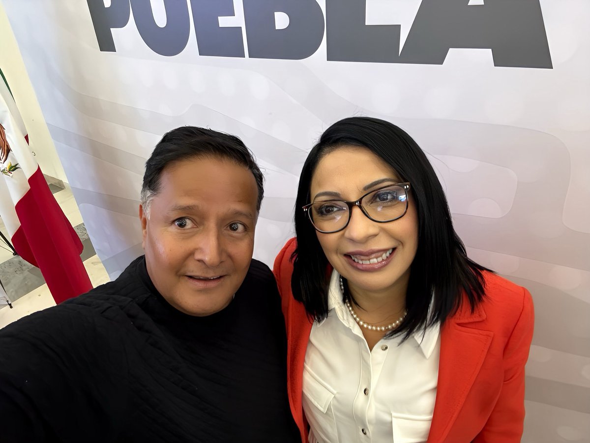 Sheinbaum designa a Esthela Damián como nueva Consejera Jurídica de la Presidencia
Felicidades amiga y mucho éxito!👏👏
<a href="/esthela_damian/">Esthela Damián</a> <a href="/armentapuebla_/">Alejandro Armenta</a> <a href="/aguilar_pala_S/">Samuel Aguilar Pala</a> <a href="/JLG_PARRA/">José Luis García Parra</a> <a href="/SoyPavelGaspar/">Pavel Gaspar Ramirez</a> <a href="/witosvaldez/">Juan Carlos Valdez</a> <a href="/PacoRamosPue/">FRANCISCO RAMOS MONTAÑO</a>