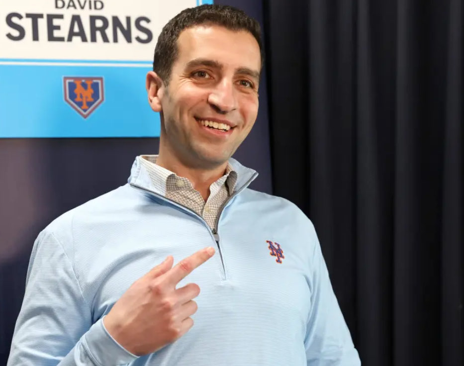 Metsphan13's tweet image. NEWS: Stearns has traded draft pick 27 for draft pick 6 7 to attract a younger fanbase to Citi field in 2026!  @MetCastPod @DanBartels2 @LisaNY28 @BBMidi @albanian_angry @zdl1570 @nysportszach #Mets #met #NYMets @tommylugauer