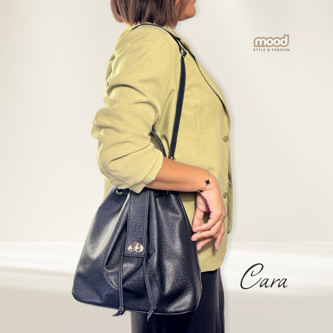 redbite29's tweet image. Meet Cara Bag in Black — bold, refined, and timeless.

This hand &amp;amp; sling bucket bag is crafted with high-quality Amanda Leather and finished with sleek silver hardware.
Its twist-lock and knot closure keep your essentials secure.
✨ Order Here
technowealthcreators.com/eshop/detail/c…