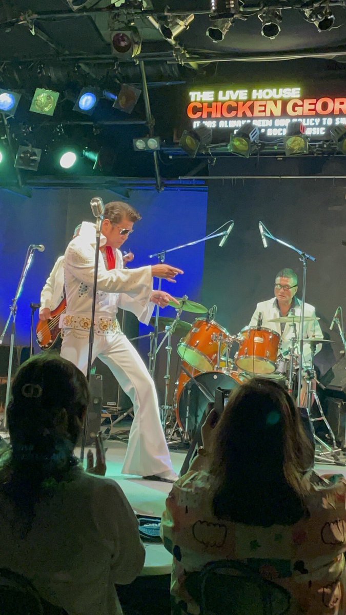 brmc1955's tweet photo. 年も暮れてまいりました。
thank you elvis. https://t.co/QtgDZiWcP3