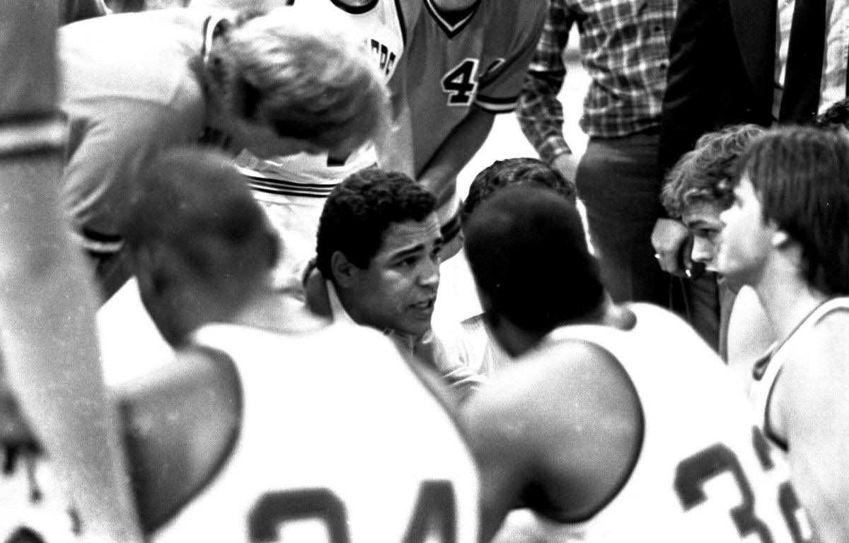 T3Bracketology's tweet photo. NAIA Montana Tech has UPSET Montana! First NAIA over D1 win this season!

Montana Tech is located in Butte, MT, has just over 2K students, nickname is the Orediggers.

Kelvin Sampson, yes that one, coached there too in the 80s!

It’s gym &amp; campus @MTechHoops https://t.co/RfxCIzTDT7