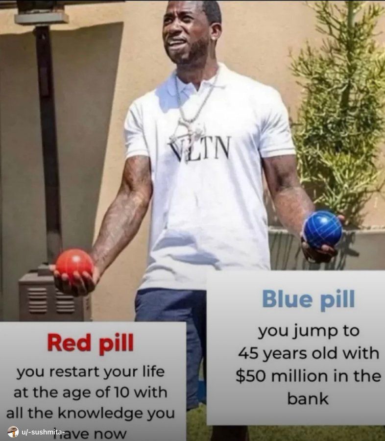 olusegun04's tweet photo. RED OR BLUE❓️ https://t.co/VhmXOcLSbW