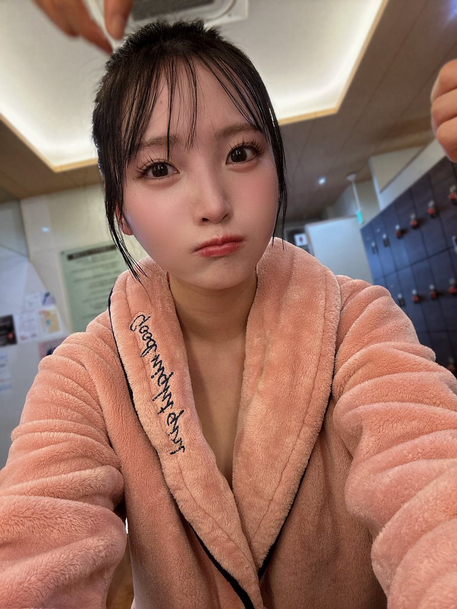 由良ゆら #よーよーよー♡ (@yurayura_yuraa) / Highlights / X