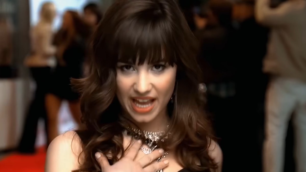 PopBase's tweet image. 17 years ago today, Demi Lovato released ‘La La Land’ as a single.